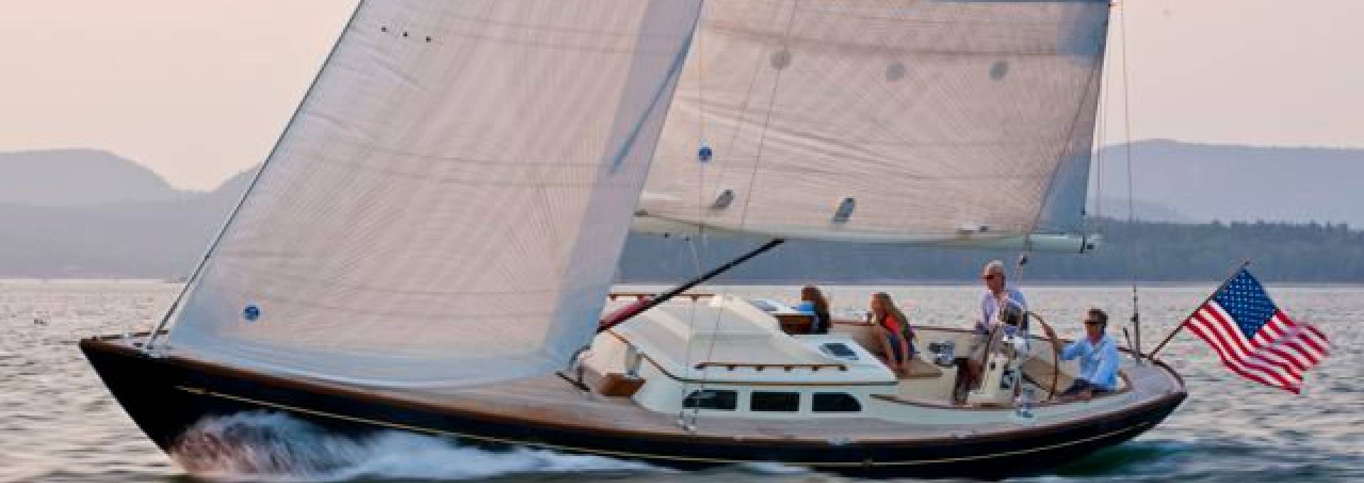 Hinckley Announces Acquisition of Morris Yachts