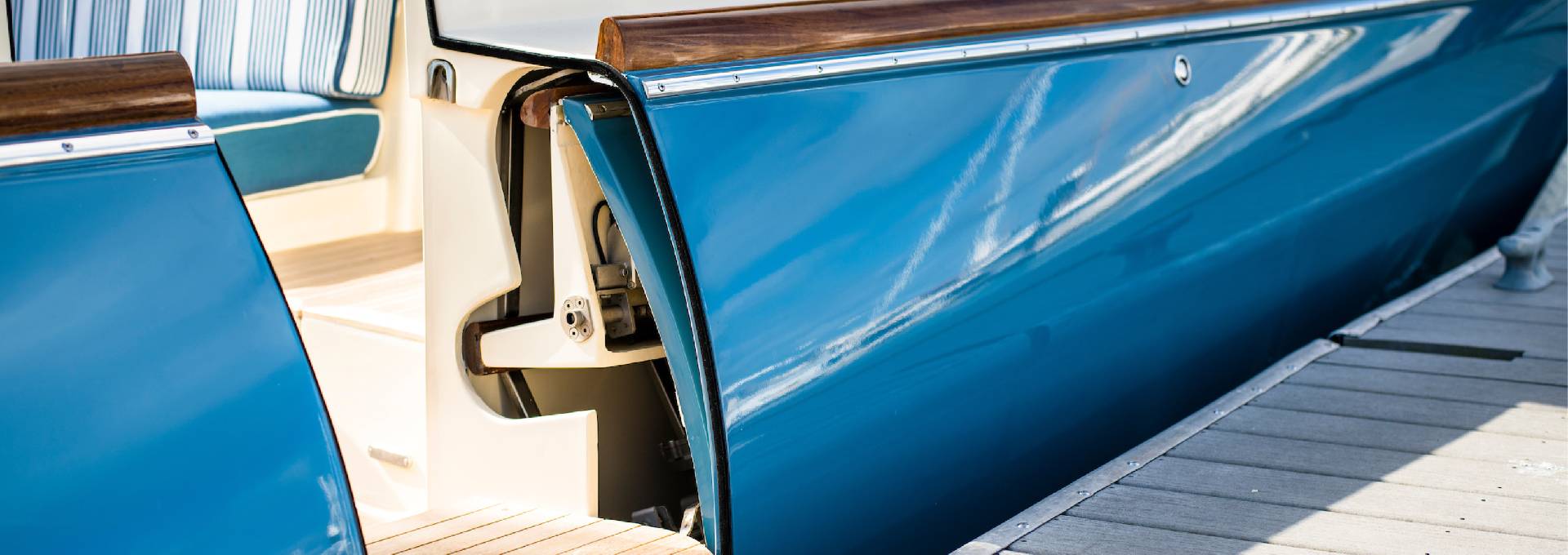 A Closer Look: The Disappearing Door by Hinckley