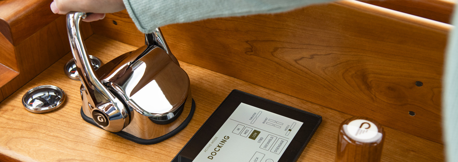 Hinckley JetStick4 dekstop